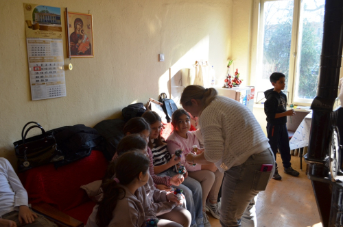 КОЛЕДНА РАБОТИЛНИЦА ЗА ДЖУДЖЕТА